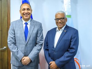 Director DGJP recibe al presidente de INDOTEL
