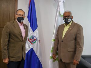 Director recibe visita secretario general de la CASC