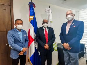 Dirección General de Jubilaciones y Pensiones a Cargo del Estado (DGJP) y la Federación Dominicana de Distritos Municipales (FEDOMIN), el director general de la DGJP, licenciado Juan Rosa, recibió una visita de cortesía del director ejecutivo de FEDOMIN, doctor Pedro Richardson.