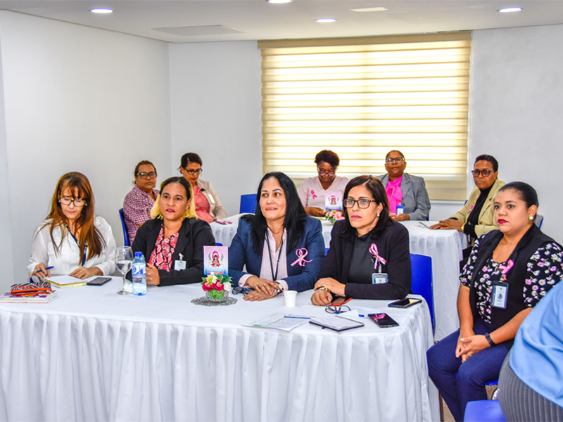 Colaboradoras de la DGJP reciben charla sobre el Cáncer de mama