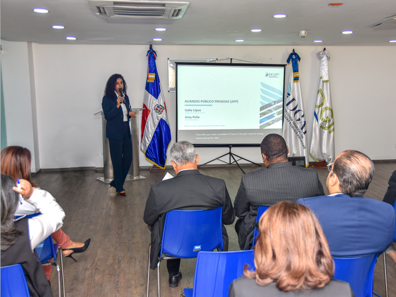 Dirección General de Jubilaciones y Pensiones realiza charla “Curso Introductorio Alianzas Público-Privadas