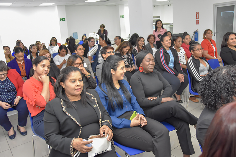 Jubilaciones y Pensiones imparte charla a colaboradores con motivo del Día Internacional de La Mujer