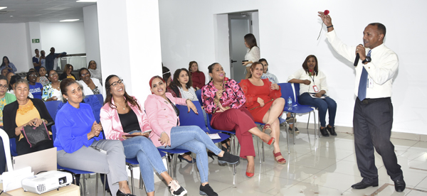 Dirección General de Jubilaciones y Pensiones celebra el Día de las Madres