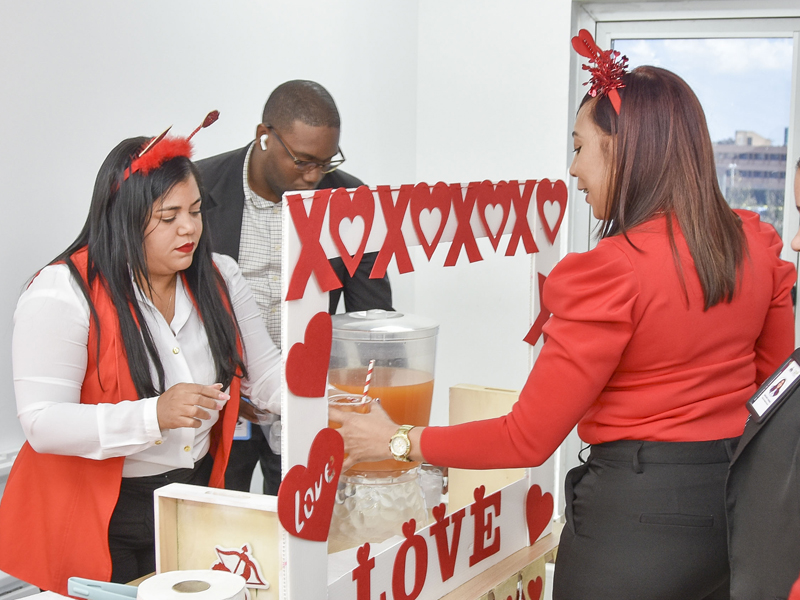 DGJP celebra el día de san valentín  a sus colaboradores.
