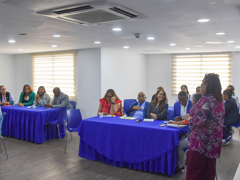 La Dirección General de Jubilaciones y Pensiones a Cargo del Estado, en coordinación con el Instituto de Formación Técnico Profesional (INFOTEP), impartió una charla a sus colaboradores titulada “Gestión de Cambio”.