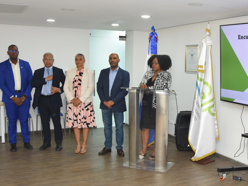 La Dirección General de Jubilaciones y Pensiones a Cargo del Estado (DGJP), a través del departamento del Sistema de Reparto y Control de Pensionados, impartió la charla "Sistema de Reparto: Procedimientos y Beneficios para los Empleados", dirigida a colaboradores de distintas instituciones estatales, con el objetivo de proporcionar los conocimientos necesarios sobre la obtención de una pensión y fomentar la multiplicación de esta información en sus entornos laborales y familiares.
