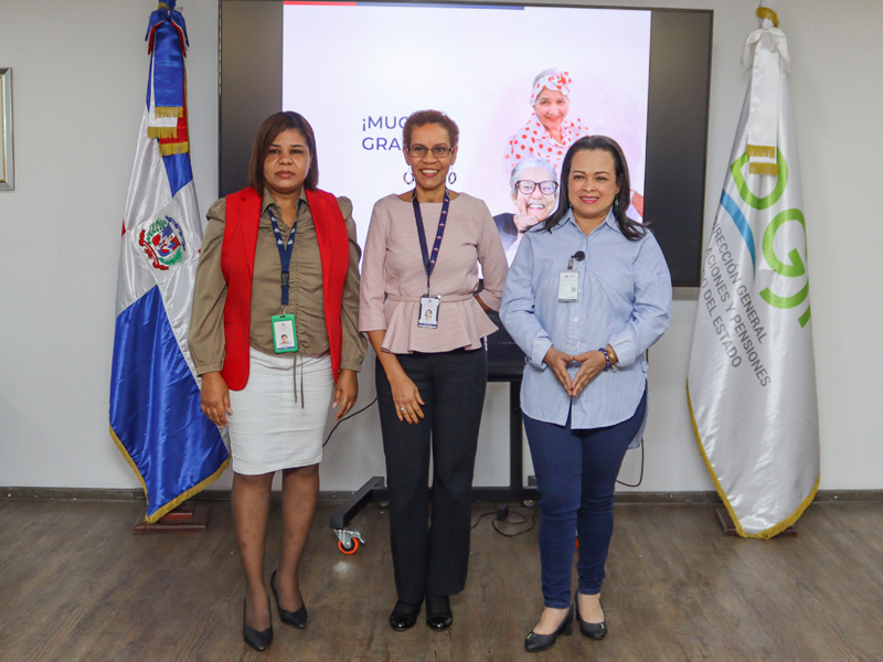 La Dirección General de Jubilaciones y Pensiones a Cargo del Estado (DGJP), en coordinación con el Consejo Nacional de Personas Envejecientes (CONAPE), impartió la charla “Trato digno a nuestros adultos mayores”, dirigida a los colaboradores de la institución, como parte del compromiso institucional de fortalecer la sensibilización y el respeto hacia las personas mayores. 