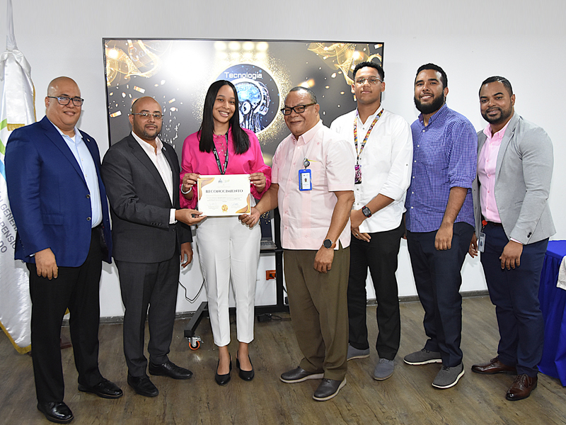 Departamento Administrativo, ganador en primer lugar con el slogan ‘’Tu tranquilidad, nuestro compromiso’’; en segundo lugar, resultó ganador la División de Tecnología: ‘’Calidad que deja huellas’’ y en tercer lugar la División de Call Center: ‘’Bienestar sin preocupación’’
