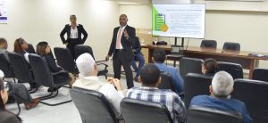 La Dirección General de Jubilaciones y Pensiones a Cargo del Estado (DGJP) reafirma su compromiso con la educación previsional al impartir una charla sobre el Sistema de Reparto Estatal en el Consejo Nacional de Drogas. La iniciativa busca orientar a los colaboradores de entidades estatales sobre los beneficios y procedimientos para acceder a una pensión, promoviendo una mayor comprensión del sistema.