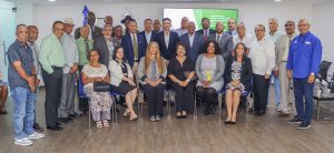 La Dirección General de Jubilaciones y Pensiones a Cargo del Estado (DGJP), en ocasión a celebrarse este próximo 18 de abril el Día Nacional de Locutor, recibió este jueves a representantes del Círculo de Locutores Dominicanos de las diferentes provincias de la República Dominicana y del extranjero.