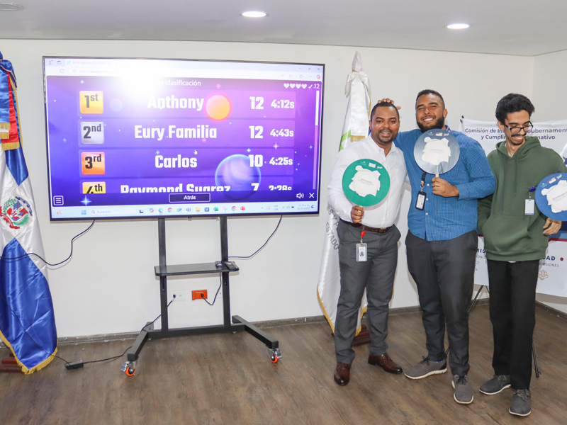 En el marco de la semana de la ética, la Dirección General de Jubilaciones y Pensiones a Cargo del Estado (DGJP) y la Comisión de Integridad Gubernamental y Cumplimiento Normativo, realizaron la competencia “Reto del laberinto Ético” donde participaron los colaboradores más experimentados en juegos digitales de la DGJP.