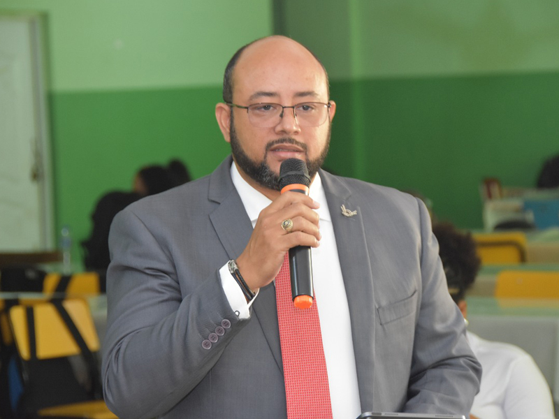 El subdirector de la Dirección General de Jubilaciones y Pensiones a Cargo del Estado (DGJP), licenciado Félix Joel Almonte, participó en la inauguración del año escolar 2025-2026 de la Escuela de Sordoceguera y Discapacidad Múltiple Profesor José Manuel Rodríguez Taveras, con el propósito de dar la bienvenida a los estudiantes y reconocer la labor del personal docente y de apoyo que cada día entrega su esfuerzo con esmero y dedicación. El subdirector de la Dirección General de Jubilaciones y Pensiones a Cargo del Estado (DGJP), licenciado Félix Joel Almonte, participó en la inauguración del año escolar 2025-2026 de la Escuela de Sordoceguera y Discapacidad Múltiple Profesor José Manuel Rodríguez Taveras, con el propósito de dar la bienvenida a los estudiantes y reconocer la labor del personal docente y de apoyo que cada día entrega su esfuerzo con esmero y dedicación.