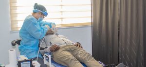 La Dirección General de Jubilaciones y Pensiones (DGJP), en coordinación con el Seguro Nacional de Salud (SeNaSa), desarrolló una jornada de salud bucal dirigida a sus colaboradores, con el propósito de promover el bienestar integral, la prevención y una mejor calidad de vida.