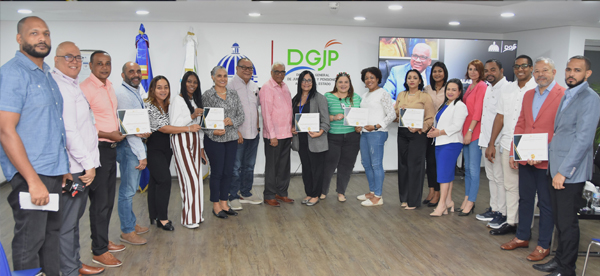 La Dirección General de Jubilaciones y Pensiones a Cargo del Estado (DGJP) presentó este viernes los resultados en su evaluación de desempeño correspondiente al tercer trimestre del año 2025, alcanzando un 99.71% de cumplimiento en los indicadores para el período julio-septiembre.