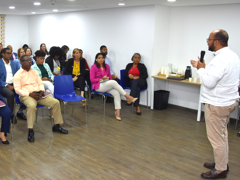 La División de Comunicaciones de la Dirección General de Jubilaciones y Pensiones (DGJP) realizó el encuentro interdepartamental titulado: “Comunicación y Cultura Organizacional”, una jornada estratégica contemplada en el Plan de Comunicación Institucional con el propósito de fortalecer la articulación entre directores y encargados de áreas.