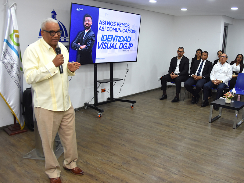 La División de Comunicaciones de la Dirección General de Jubilaciones y Pensiones (DGJP) realizó el encuentro interdepartamental titulado: “Comunicación y Cultura Organizacional”, una jornada estratégica contemplada en el Plan de Comunicación Institucional con el propósito de fortalecer la articulación entre directores y encargados de áreas.