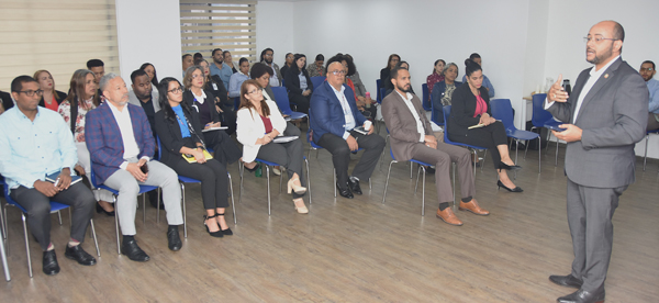 El Departamento de Planificación y Desarrollo de la Dirección General de Jubilaciones y Pensiones a Cargo del Estado (DGJP), a través de la División de Programas, Planes y Proyectos impartieron un taller formativo orientado a la correcta presentación de las evidencias para el Plan Operativo Anual (POA) 2026, dirigido especialmente a las unidades organizativas y colaboradores responsables de la carga de las mismas.