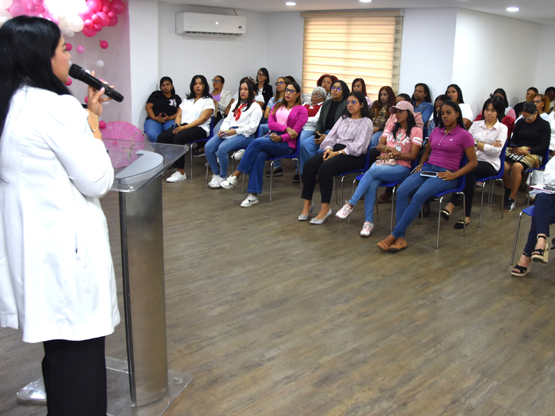 En el marco de la conmemoración del Día Internacional de la Mujer, la Dirección General de Jubilaciones y Pensiones a Cargo del Estado (DGJP), realizó la charla “Cuidado de la piel en la mujer”, dirigida a las colaboradoras de la institución, con el objetivo de orientar y resaltar la importancia de mantener hábitos adecuados para la salud y el cuidado de la piel en cada etapa de la vida.