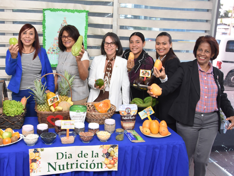 Con motivo del Día Mundial de la Nutrición, la Dirección General de Jubilaciones y Pensiones a Cargo del Estado (DGJP) realizó una jornada educativa y de concienciación dirigida a sus colaboradores, con el objetivo de promover hábitos alimenticios saludables y resaltar la importancia de mantener una dieta equilibrada para una mejor calidad de vida. Con motivo del Día Mundial de la Nutrición, la Dirección General de Jubilaciones y Pensiones a Cargo del Estado (DGJP) realizó una jornada educativa y de concienciación dirigida a sus colaboradores, con el objetivo de promover hábitos alimenticios saludables y resaltar la importancia de mantener una dieta equilibrada para una mejor calidad de vida.