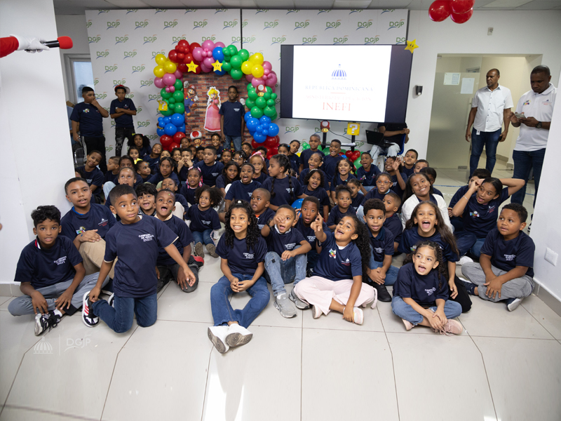 Con la finalidad de propiciar espacios de integración, sano esparcimiento y convivencia familiar, la Dirección General de Jubilaciones y Pensiones a Cargo del Estado (DGJP) realizó una actividad recreativa dirigida a los hijos de sus colaboradores, con edades comprendidas entre los 6 y 12 años.