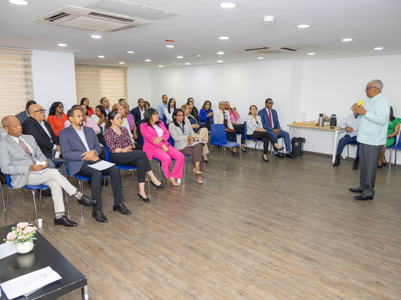 La Dirección General de Jubilaciones y Pensiones a Cargo del Estado (DGJP), reafirmó su compromiso con la modernización institucional al presentar su nueva estructura organizativa, un rediseño orientado a fortalecer áreas estratégicas, optimizar la gestión y adecuar la entidad a los modelos organizativos vigentes del Ministerio de Administración Pública (MAP). La Dirección General de Jubilaciones y Pensiones a Cargo del Estado (DGJP), reafirmó su compromiso con la modernización institucional al presentar su nueva estructura organizativa, un rediseño orientado a fortalecer áreas estratégicas, optimizar la gestión y adecuar la entidad a los modelos organizativos vigentes del Ministerio de Administración Pública (MAP).