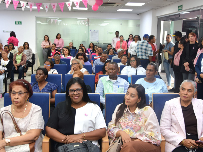 Con el propósito de fomentar una cultura de prevención, autocuidado y detección oportuna del cáncer de mama, la Dirección General de Jubilaciones y Pensiones a Cargo del Estado (DGJP) realizó una charla de concientización bajo el lema “Más allá de un toque”. Con el propósito de fomentar una cultura de prevención, autocuidado y detección oportuna del cáncer de mama, la Dirección General de Jubilaciones y Pensiones a Cargo del Estado (DGJP) realizó una charla de concientización bajo el lema “Más allá de un toque”.
